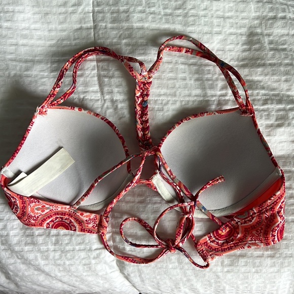 Hollister Paisley Push Up Bikini Top - Picture 4 of 6